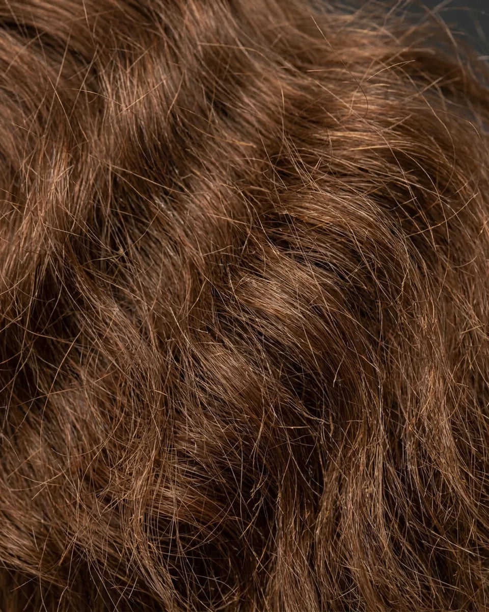 Cabello ondulado antes de usar Climaplex: seco y encrespado